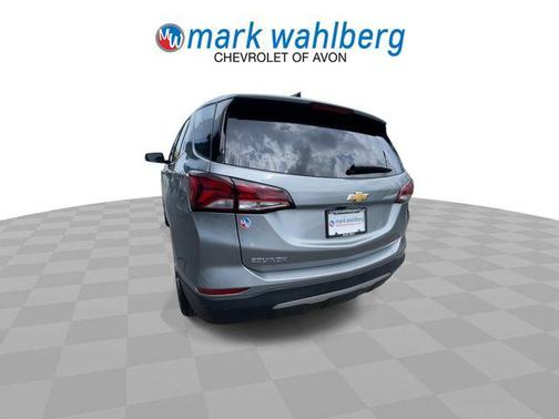 Sterling Gray Metallic 2023 Chevrolet Equinox 1LT