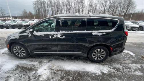 2019 Chrysler Pacifica Touring-L Plus