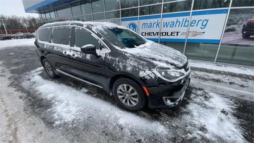 2019 Chrysler Pacifica Touring-L Plus