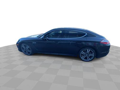 2013 Porsche Panamera 4S