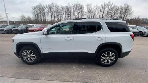 2023 GMC Acadia FWD SLT