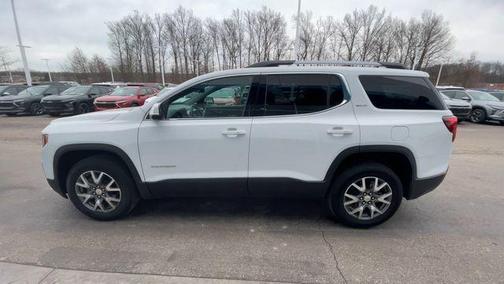 2023 GMC Acadia FWD SLT