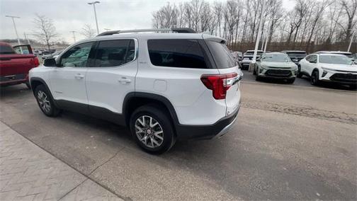 2023 GMC Acadia FWD SLT
