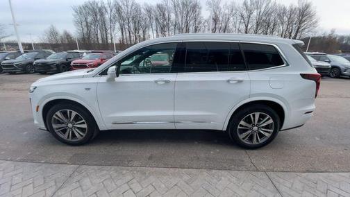 2021 Cadillac XT6 Premium Luxury FWD