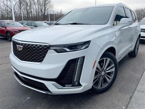 2021 Cadillac XT6 Premium Luxury FWD