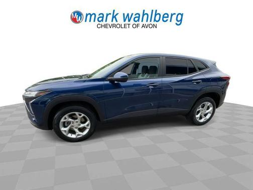 Blue Glow Metallic 2024 Chevrolet Trax LS