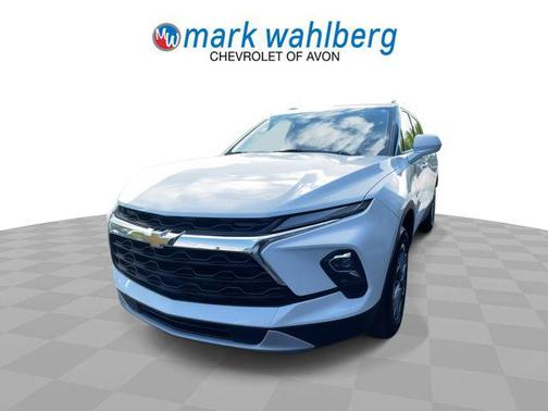Summit White 2025 Chevrolet Blazer 2LT