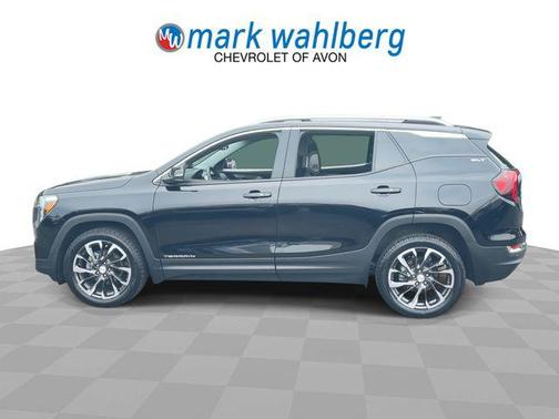 Ebony Twilight Metallic 2022 GMC Terrain SLT