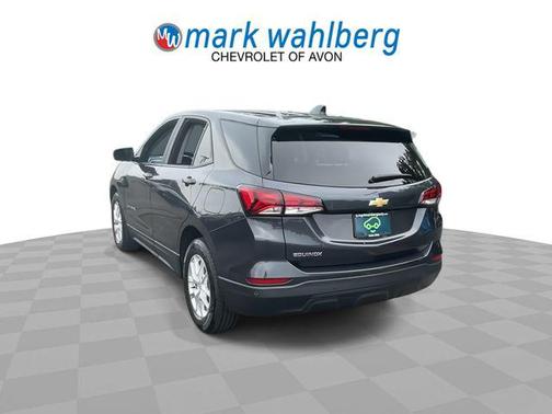 Iron Gray Metallic 2022 Chevrolet Equinox LS