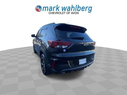 Mosaic Black Metallic 2022 Chevrolet Trailblazer RS