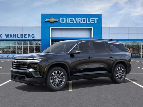 Black Metallic 2026 Chevrolet Traverse LT