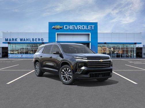 Black Metallic 2026 Chevrolet Traverse LT