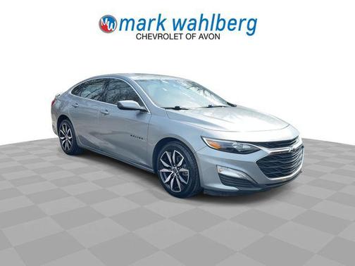 Sterling Gray Metallic 2024 Chevrolet Malibu FWD RS