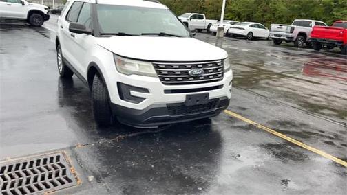 2017 Ford Explorer Base