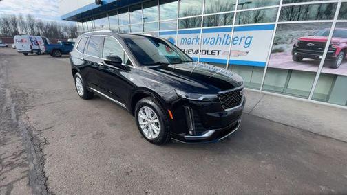 2023 Cadillac XT6 Luxury AWD