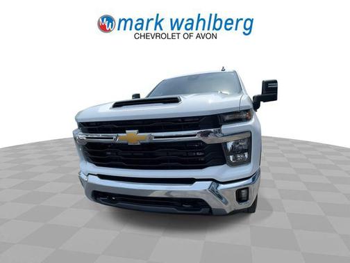 Summit White 2025 Chevrolet Silverado 2500 LT