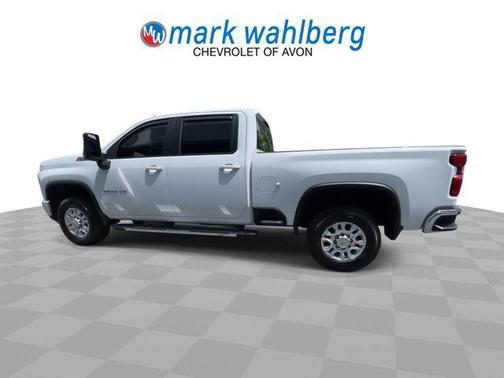 Summit White 2025 Chevrolet Silverado 2500 LT