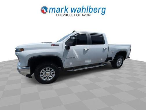 Summit White 2025 Chevrolet Silverado 2500 LT