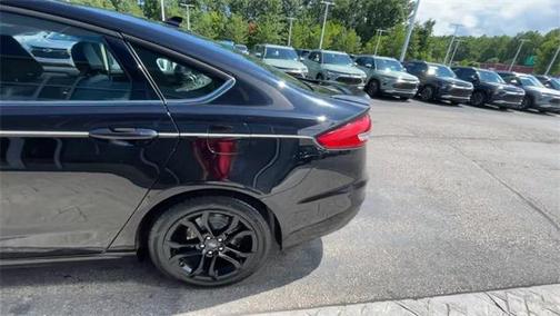 2020 Ford Fusion SE