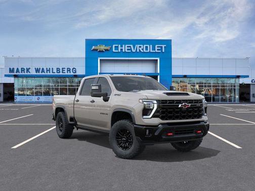 White Sands 2026 Chevrolet Silverado 2500 Crew Cab, Standard Bed, XR2, 4WD