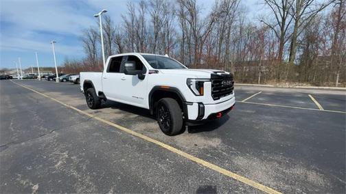 2024 GMC Sierra 2500 AT4