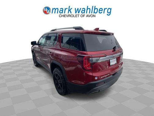2023 GMC Acadia AWD AT4