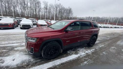 2023 GMC Acadia AWD AT4