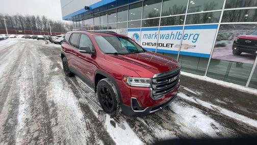 2023 GMC Acadia AWD AT4