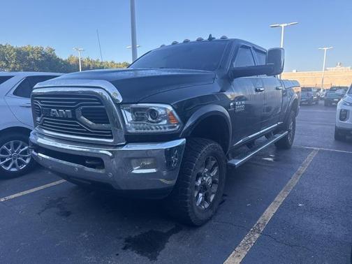 2018 RAM 2500 Limited Crew Cab 4x4 6'4' Box