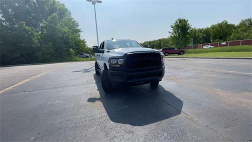2024 RAM 2500 Tradesman Crew Cab 4x4 6'4' Box