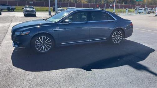 2019 Lincoln Continental Select
