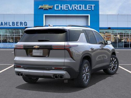 Sterling Gray Metallic 2026 Chevrolet Traverse LT