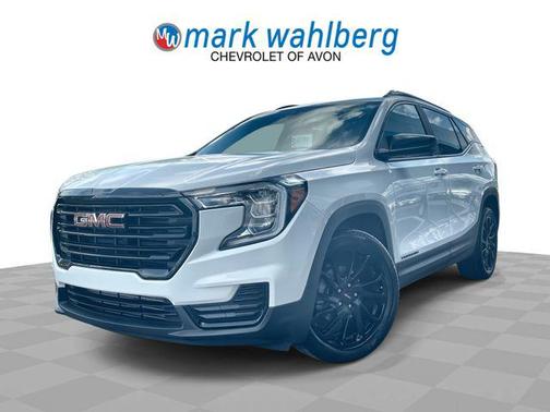 Summit White 2024 GMC Terrain SLE