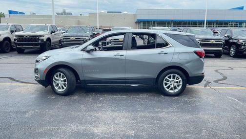 Sterling Gray Metallic 2023 Chevrolet Equinox 1LT