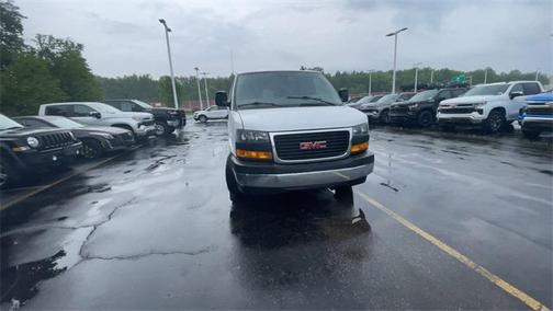 2023 GMC Savana 2500 Work Van