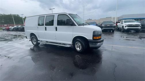 2023 GMC Savana 2500 Work Van