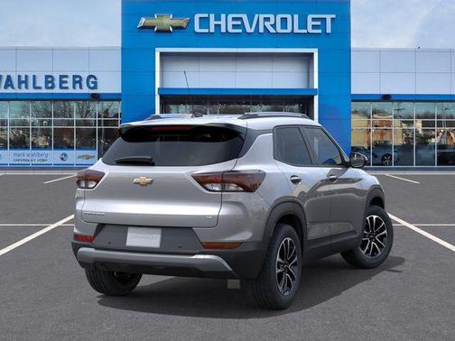 Sterling Gray Metallic 2026 Chevrolet Trailblazer LT