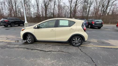 2018 Toyota Prius c Four