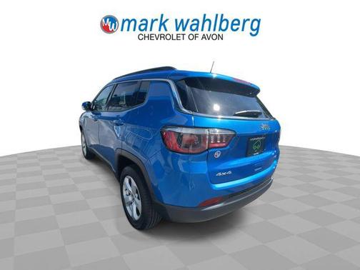 Laser Blue Pearlcoat 2019 Jeep Compass Latitude