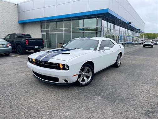 2021 Dodge Challenger SXT