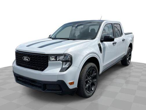 Space White Metallic 2025 Ford Maverick XLT