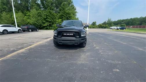2023 RAM 1500 Classic Warlock Crew Cab 4x4 5'7' Box