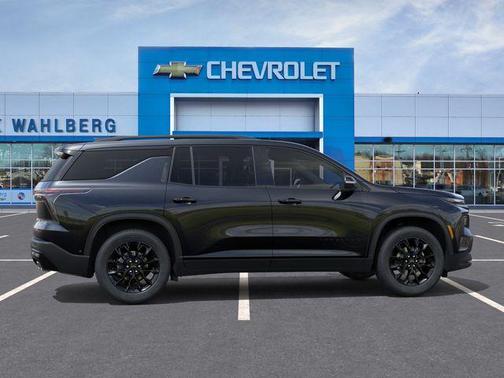Black Metallic 2026 Chevrolet Traverse LT
