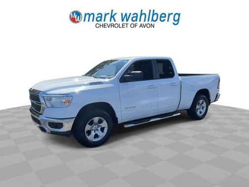 Bright White Clearcoat 2021 RAM 1500 Big Horn/Lone Star