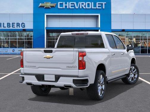 Polar White Tricoat 2026 Chevrolet Silverado 1500 High Country