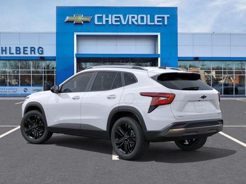 Summit White 2026 Chevrolet Trax FWD ACTIV