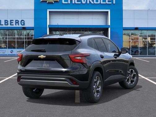 Black Metallic 2026 Chevrolet Trax LT