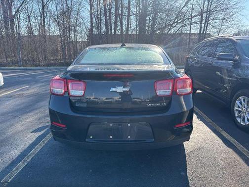 Black Granite Metallic 2014 Chevrolet Malibu 1LS