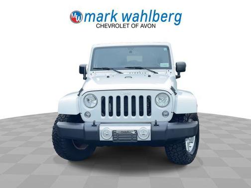 Bright White Clearcoat 2015 Jeep Wrangler Sahara