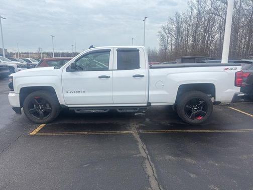 2018 Chevrolet Silverado 1500 2LT